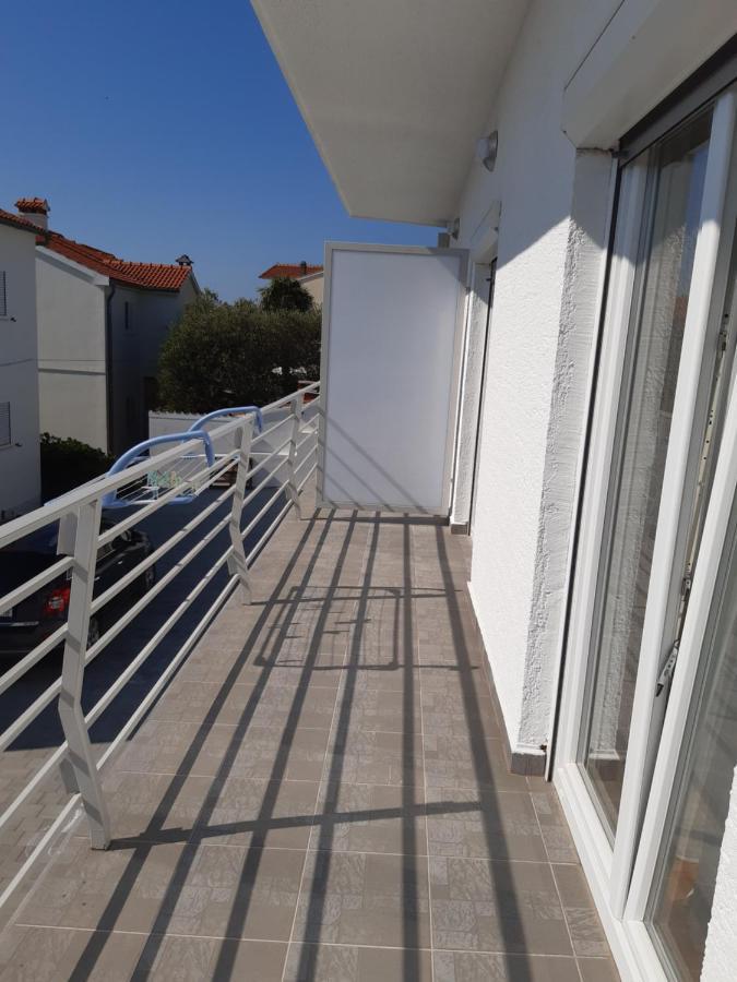 Apartmani Frano Vodice Exterior foto